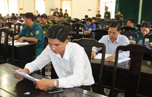 Bế mạc Hội thi giáo viên, báo cáo viên bồi dưỡng kiến thức quốc phòng - an ninh năm 2013